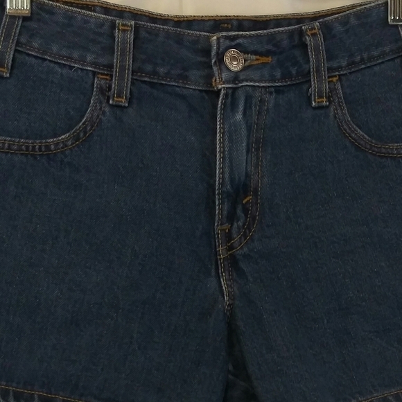 Levi's Junior Blue Dark Wash Four Pocket Mid Rise Zipper Fly Denim Jean Short - Picture 2 of 8